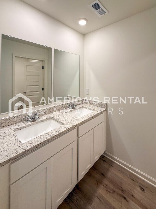 Building Photo - New Construction Home for Rent in Kimberly...