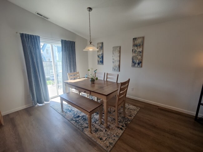 Building Photo - 5310 Arthur Ln