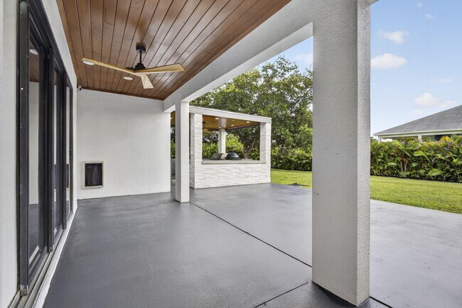 Building Photo - 17394 Orange Blvd