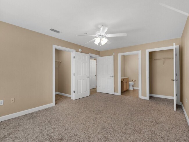 Building Photo - The Residences at Cypress Preserve Beautif...