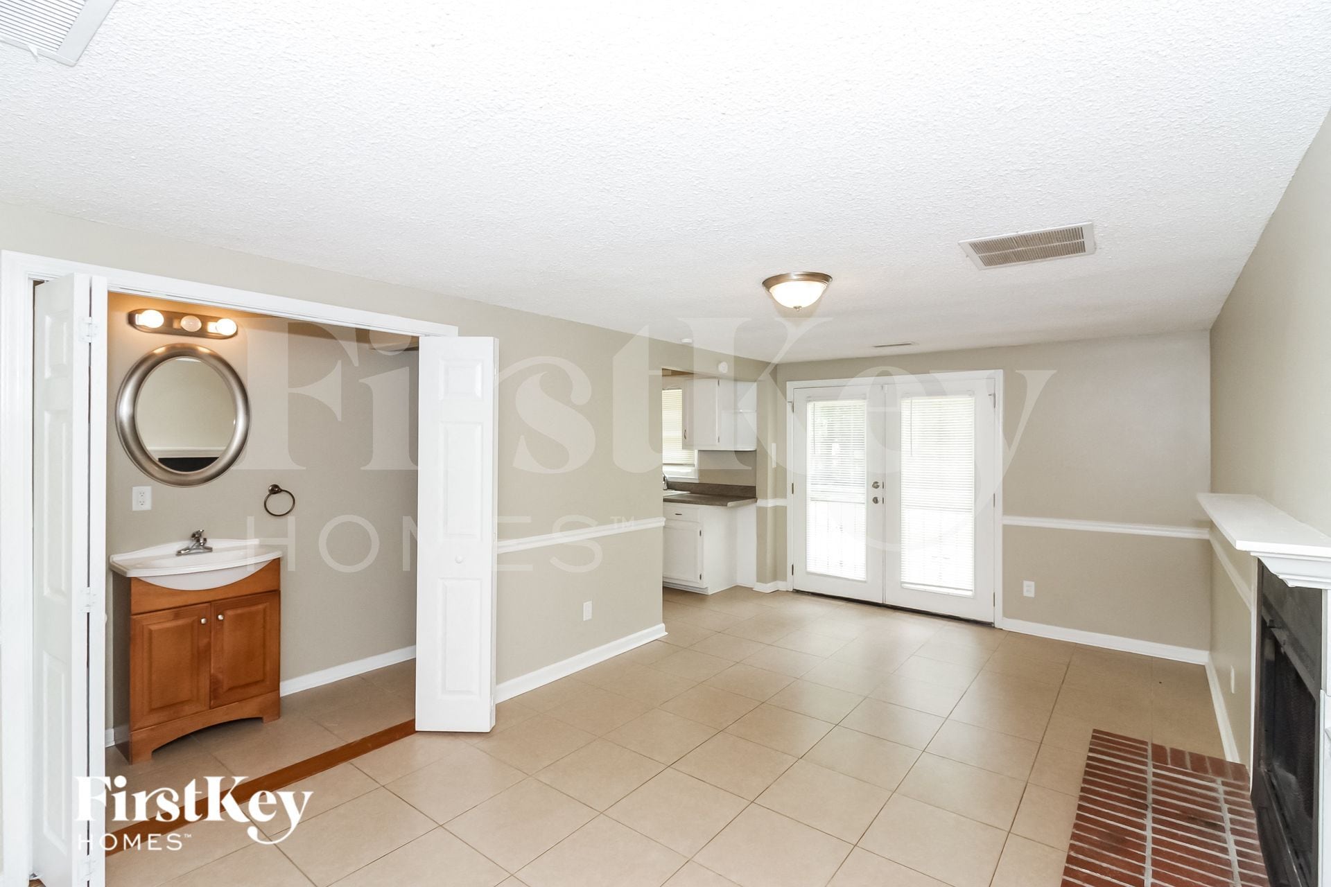 Building Photo - 4516 Leatherwood Ave