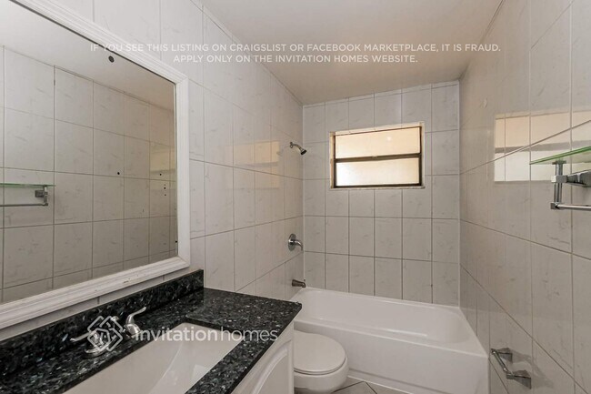 Building Photo - 5131 SW 101st Terrace