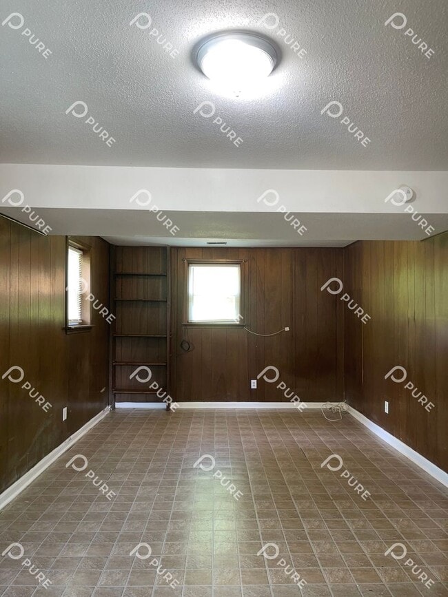 Building Photo - 3712 Fox Trail Cir NW