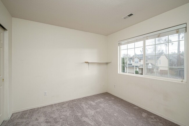 Building Photo - Desirable Fisher's Landing Elementary School District - 3 Bedroom 2.5 Bath