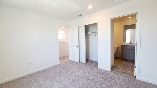 Building Photo - Beautiful Brand New Construction / Single ...
