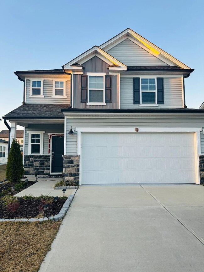 Building Photo - 2237 Bethpage Dr
