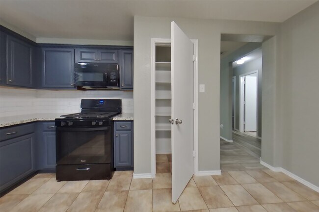 Building Photo - 24534 Osprey Point Dr