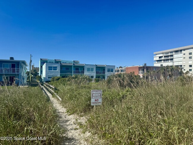 Building Photo - 3610 Ocean Beach Blvd