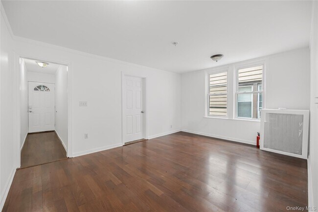 Building Photo - 151 Burhans Ave