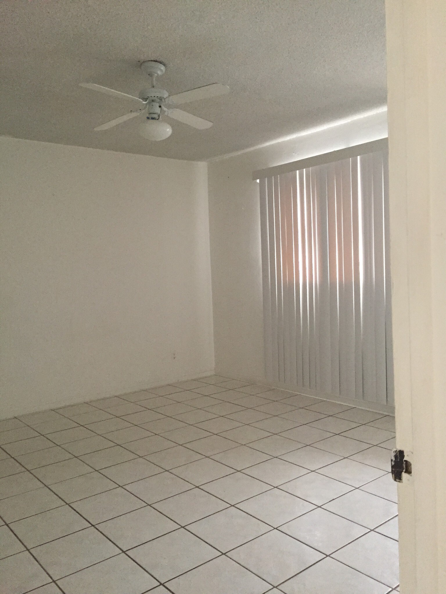 Building Photo - 1804 N 17th Ave