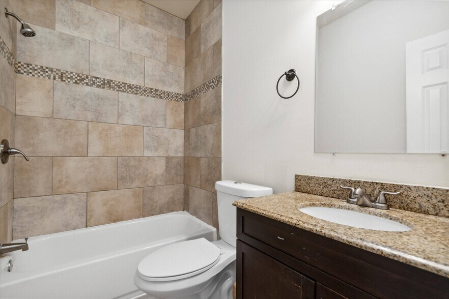 Building Photo - 1906 N 18th St