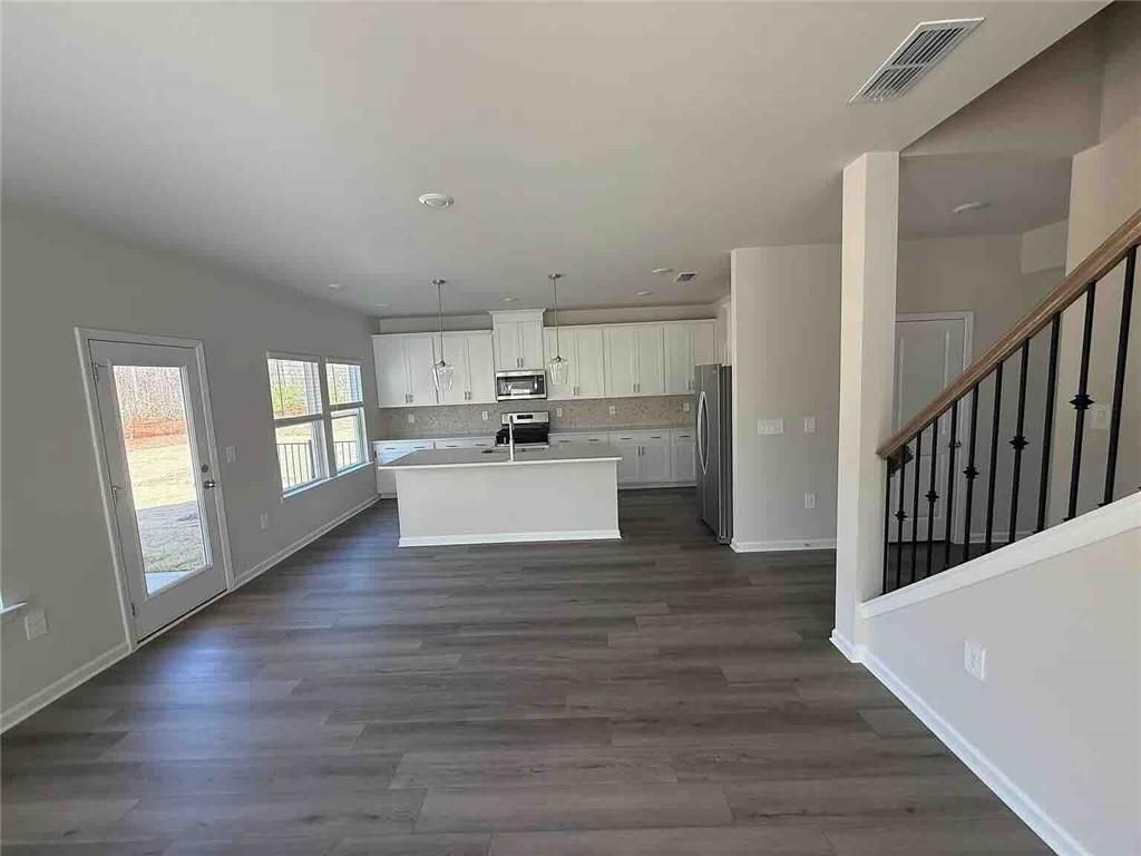 Building Photo - 1063 Sope Crk Cir