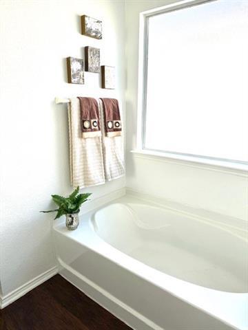 Building Photo - 1014 Hampton Dr