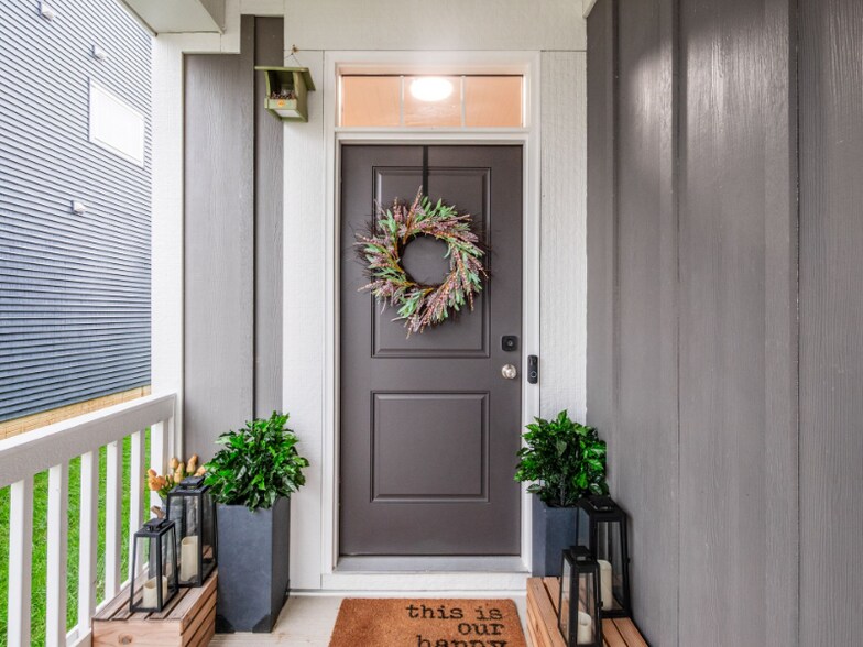 Building Photo - 6863 Turnstone Lp