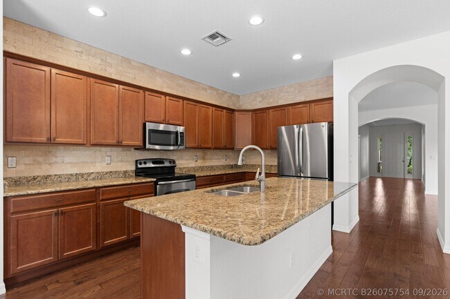 Building Photo - 102 Crab Cay Way