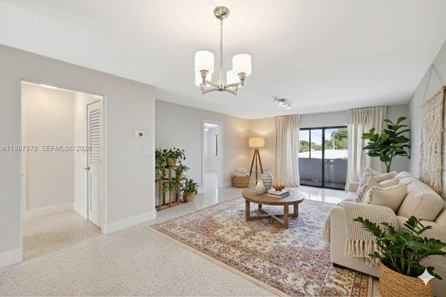 Building Photo - 2190 NE 51st Ct