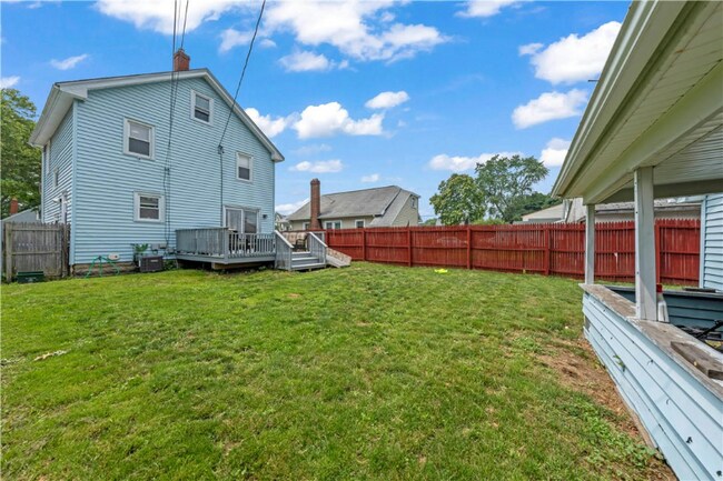 Building Photo - 52 Wedgewood Park