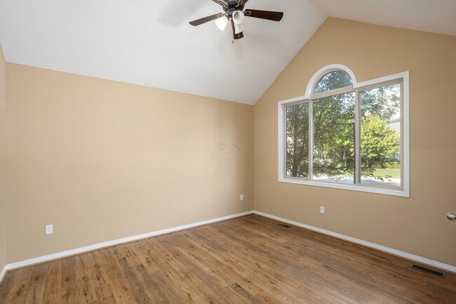 Building Photo - 29893 Trailwood Dr