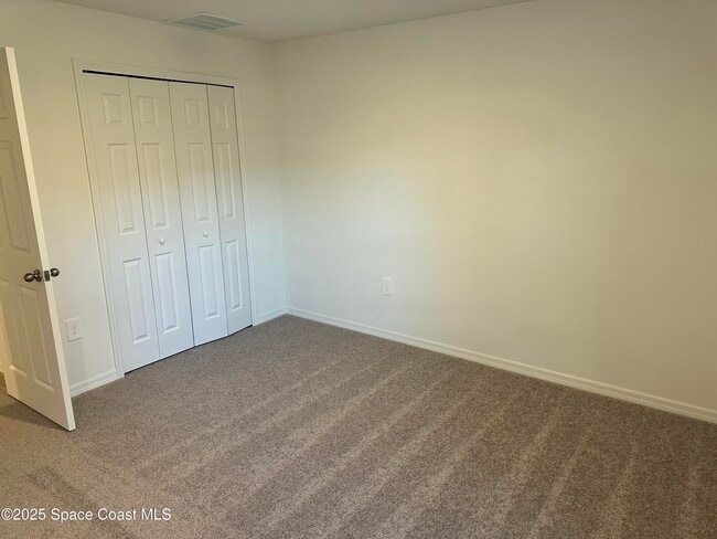 Building Photo - 1337 Wade St SE