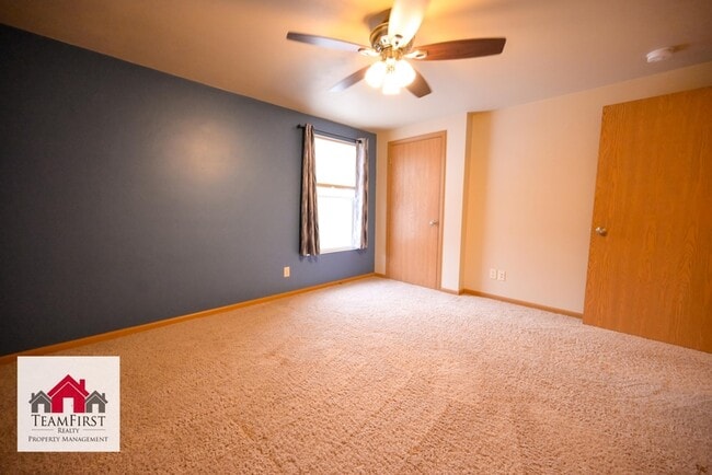 Building Photo - 2135 S Broadway