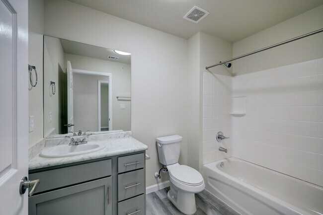 Building Photo - 155 Plez Morgan Dr