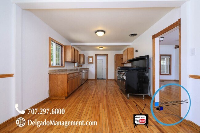 Building Photo - Spectaular Benicia 3 bedroom home