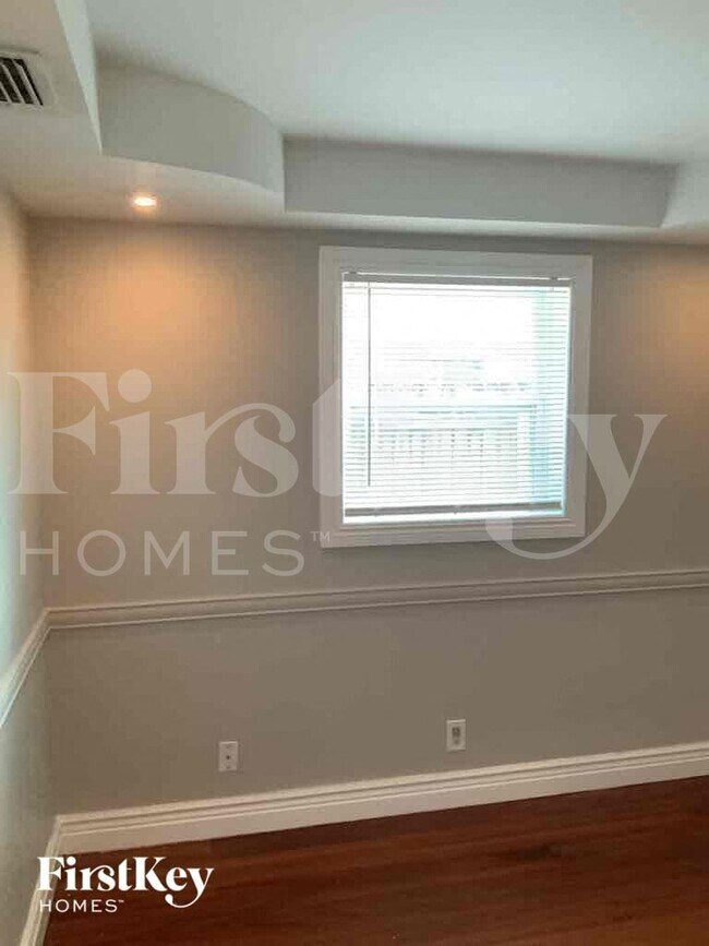 Building Photo - 630 NW 67th Terrace