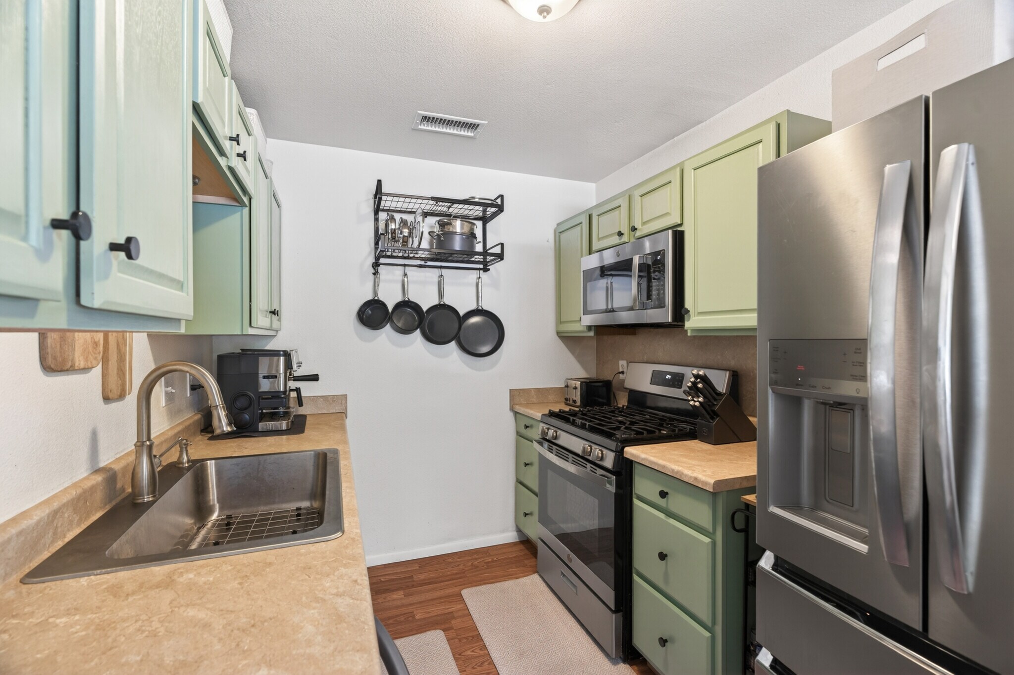 Building Photo - 2315 Galaxy Way
