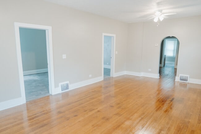 Building Photo - 2728 N 65th Ave