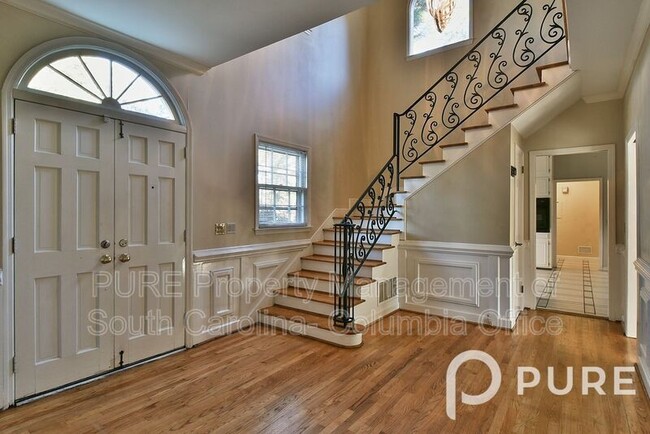Building Photo - 5 Wotan Ln