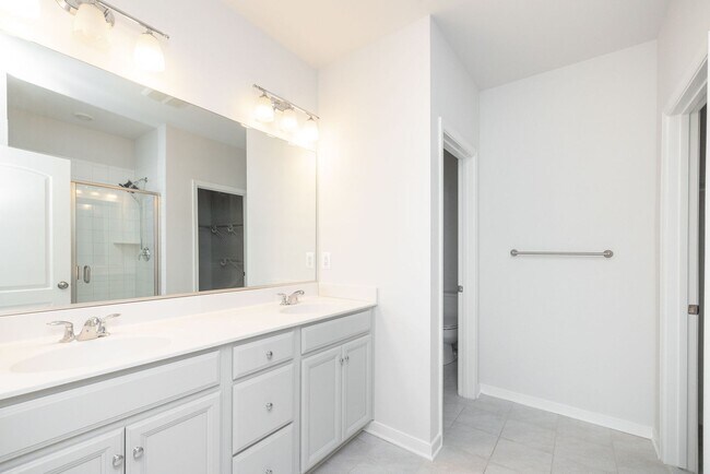 Building Photo - 5920 Whitehurst Ln