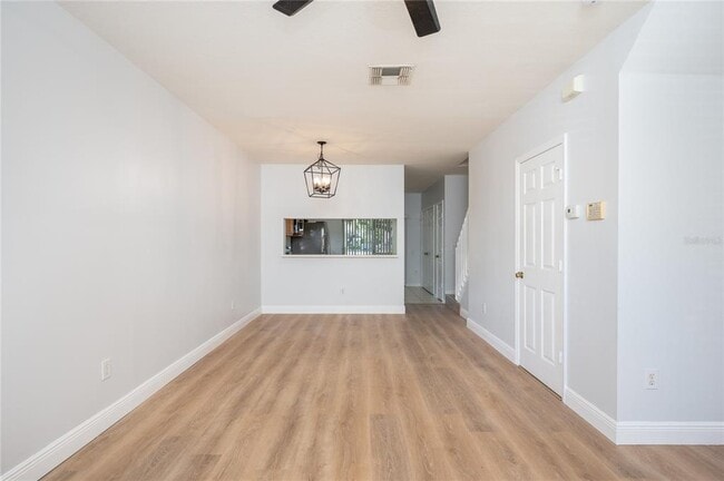 Building Photo - 1150 Vineland Pl