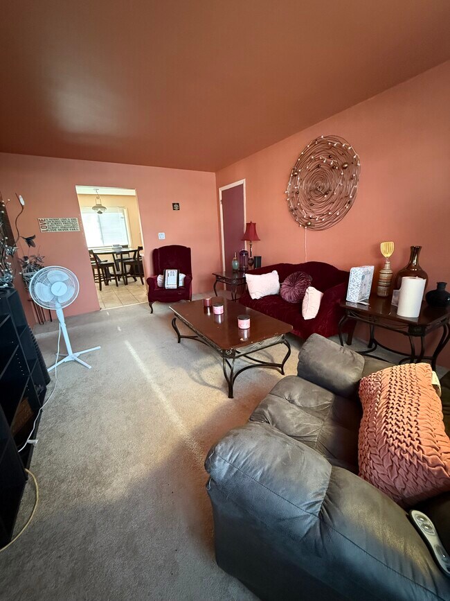 Building Photo - 4216 Marquette Dr