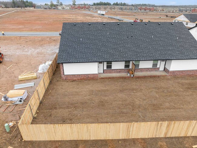 Building Photo - Brand New Duplex for Rent in Chaffee Cross...