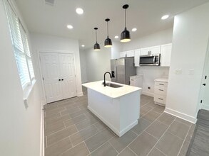 Building Photo - 760 N McNeil St