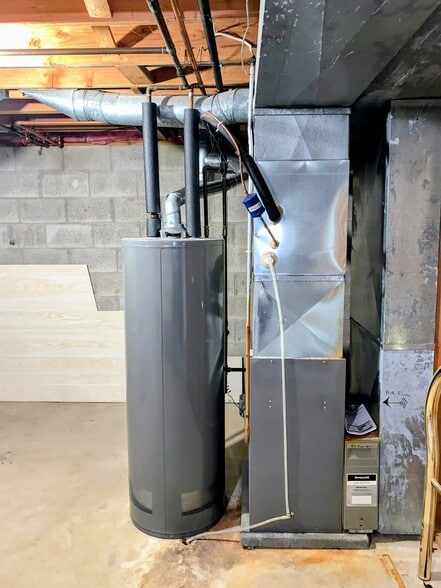 Furnace and Hot Water Heater - 6169 S Barland Ave