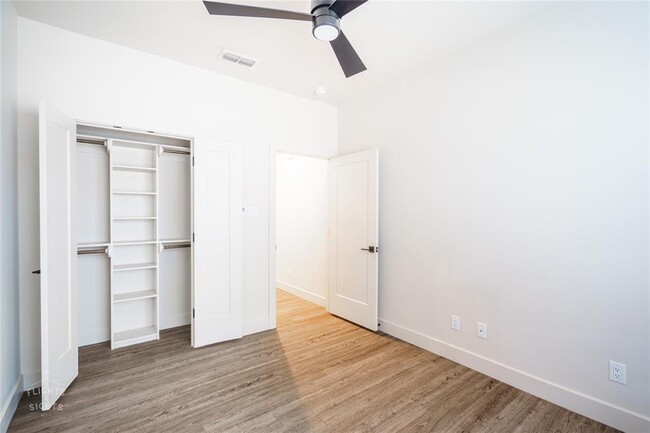 Building Photo - 3841 Kala Dr