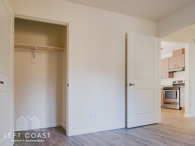 Building Photo - 3031 NE West Devils Lake Rd