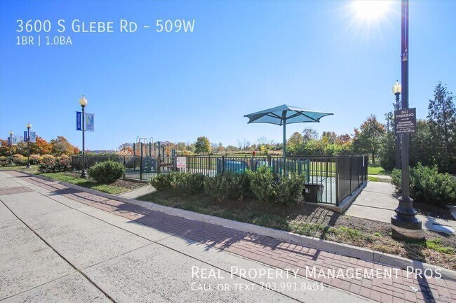 Building Photo - 3600 S Glebe Rd