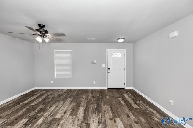 Building Photo - 3629 Avalon Lake Dr SW