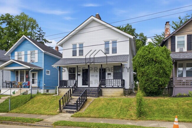 Building Photo - 977 Miller Ave