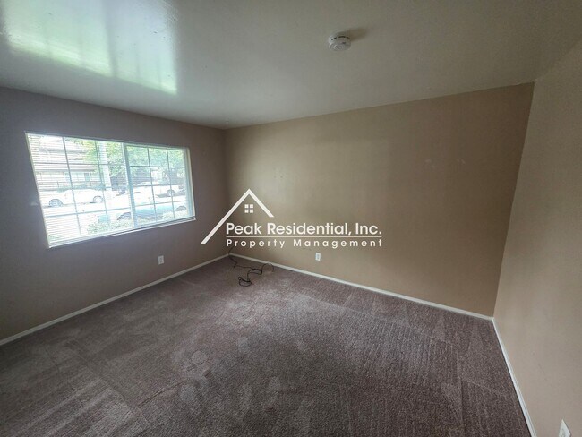 Building Photo - Norcade2912