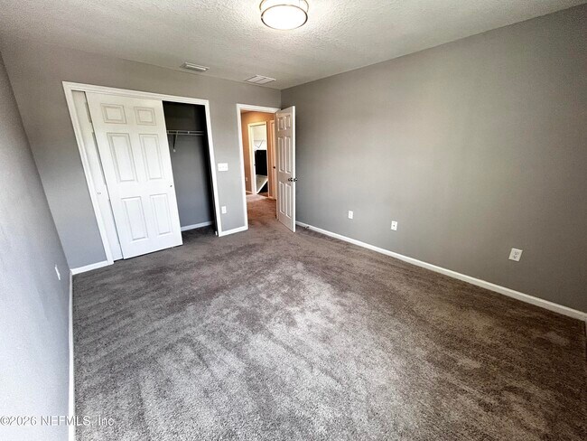Building Photo - 11646 Pacific Dogwood Ct