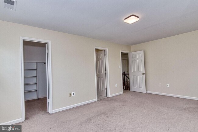 Building Photo - 2205 Cedar Mill Ct