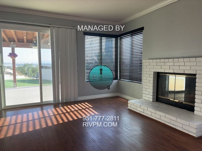 Building Photo - INTRODUCING A RARE GEM IN MORENO VALLEY!! ...