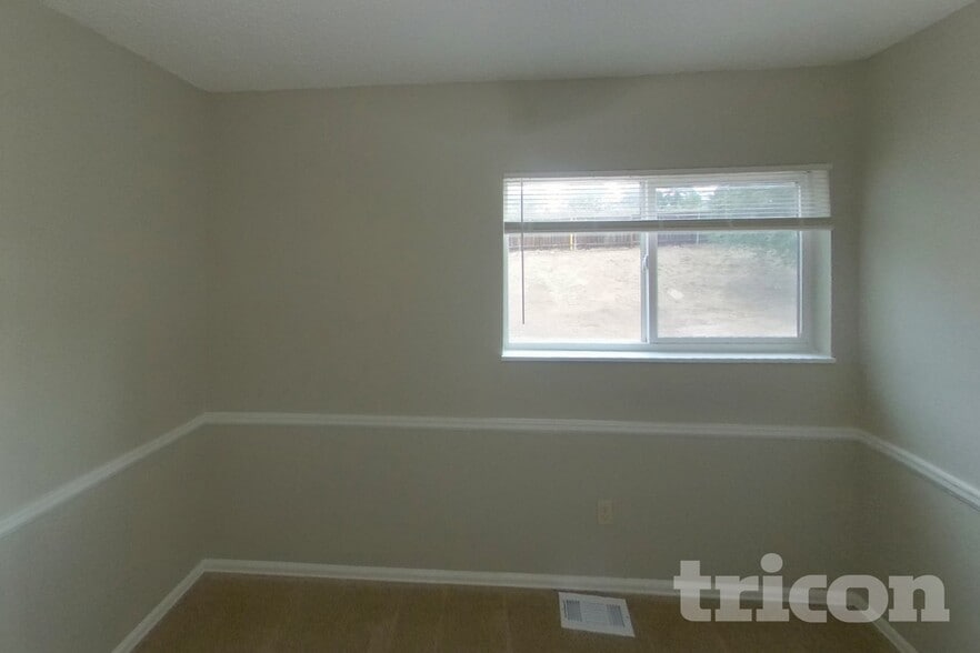 Building Photo - 5542 Wilkerson Pass Dr
