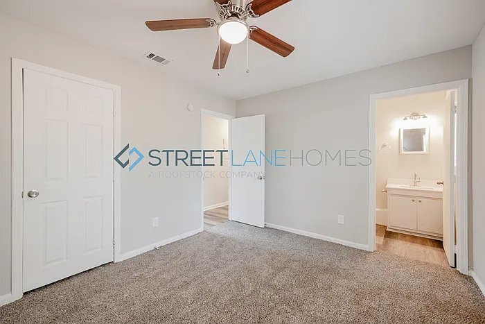 Building Photo - 3601 Dunhill Dr