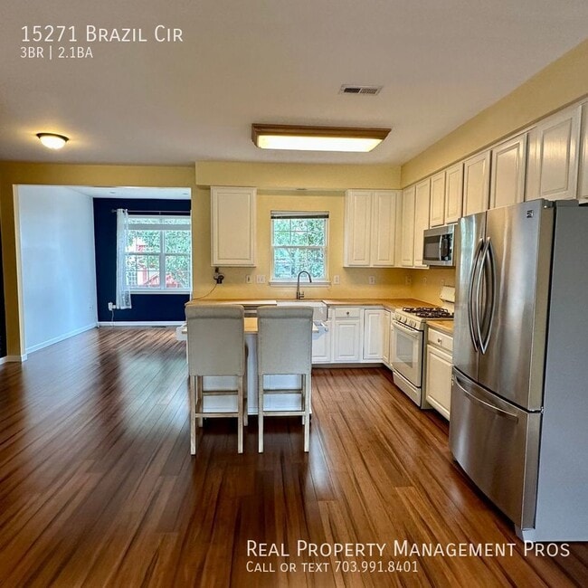 Building Photo - 15271 Brazil Cir