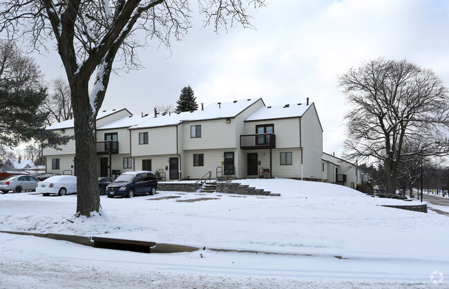 Building Photo - Thornton Terrace