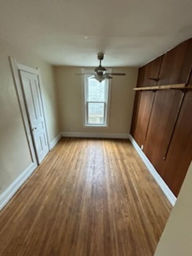 Building Photo - 3 Bed 1 Bath